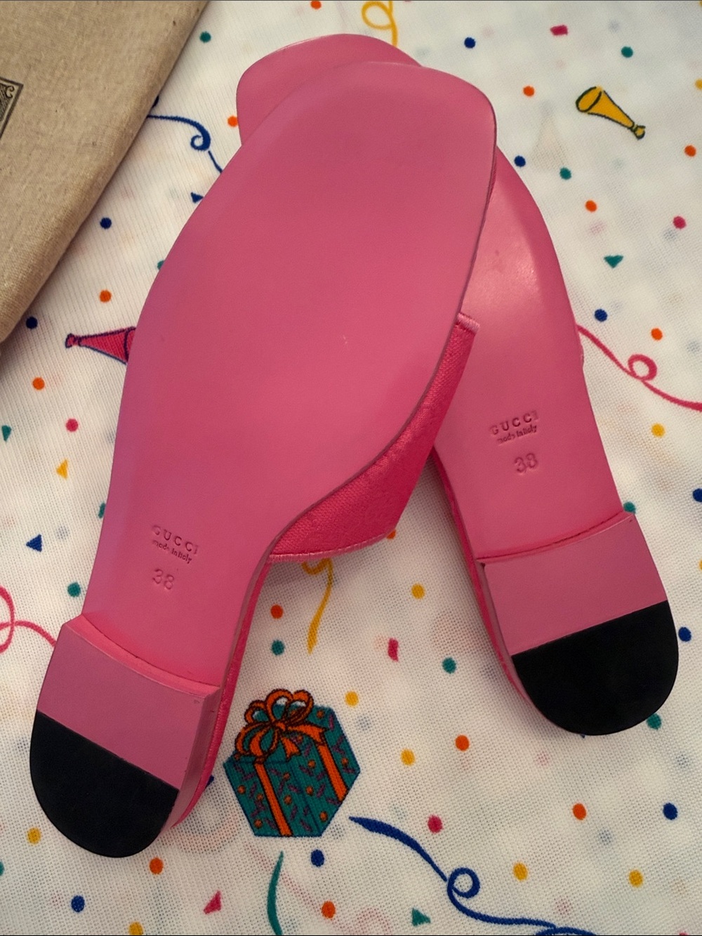 Gucci Hot Pink GG Canvas Slide Sandals - Picture 4 of 7